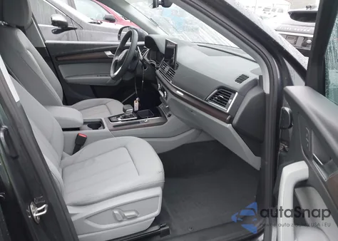 2025 Audi Q5 Premium 40 Tfsi Quattro S Tronic z USA, uszkodzony, nr VIN WA1ABAFY5S2025317